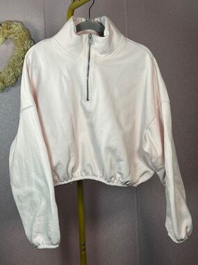 Women's Pale Pink Cropped Half-Zip Pullover Hoodie